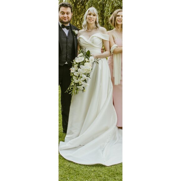 Sophia Tolli "Chandra" Wedding Dress - Picture 3 of 7